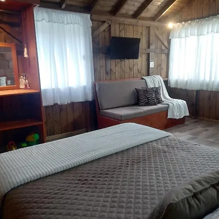 Encosta Dos Pinheiros Villa Gramado Room photo