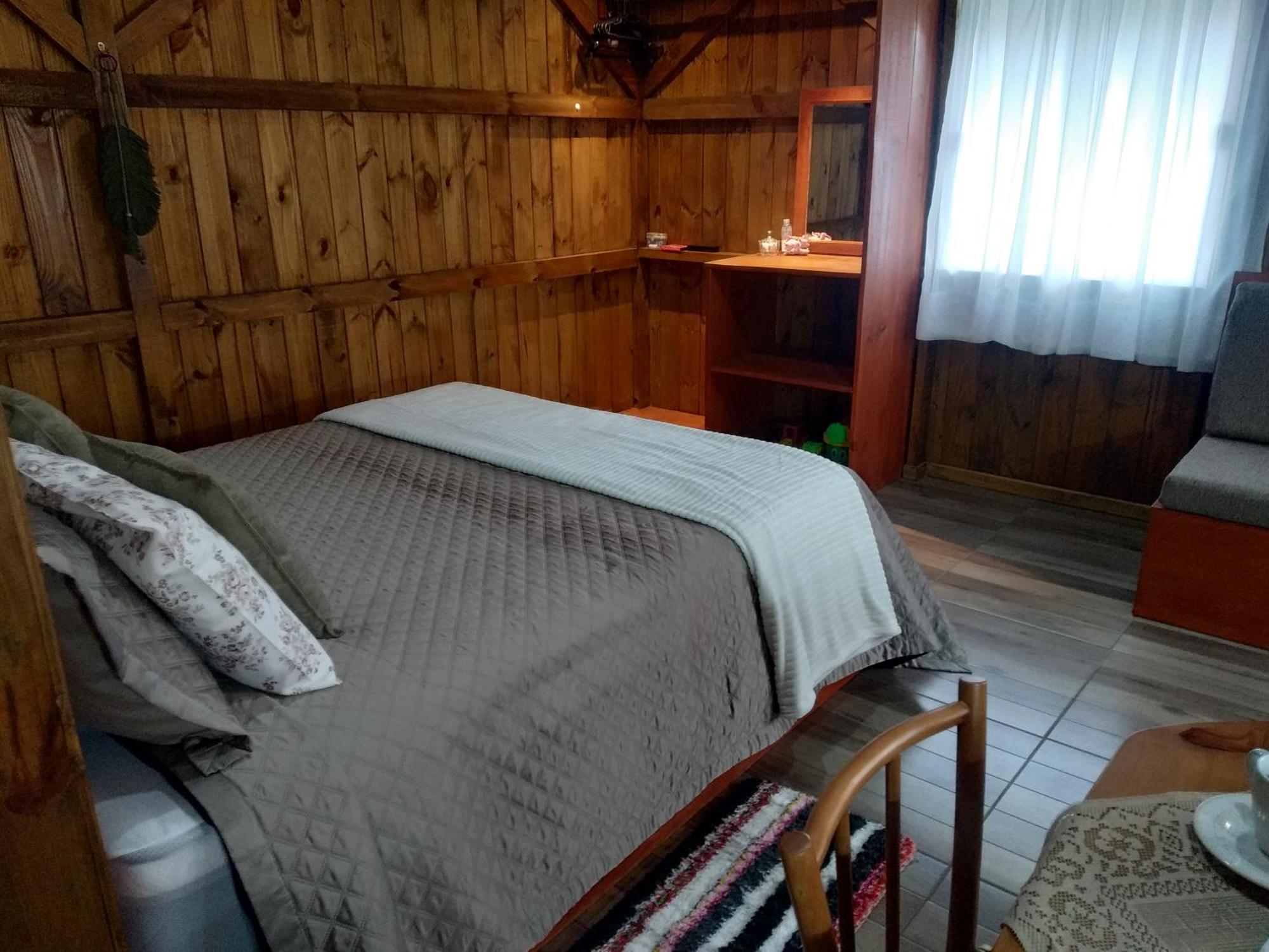 Chalet Encosta Dos Pinheiros